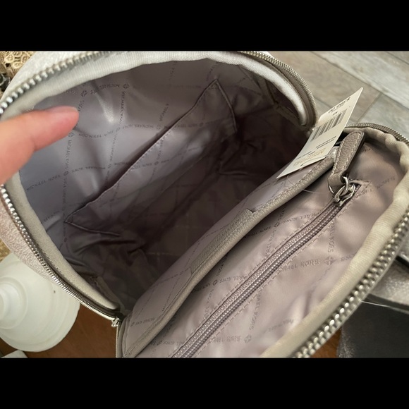 New Mk medium backpack - Picture 7 of 11